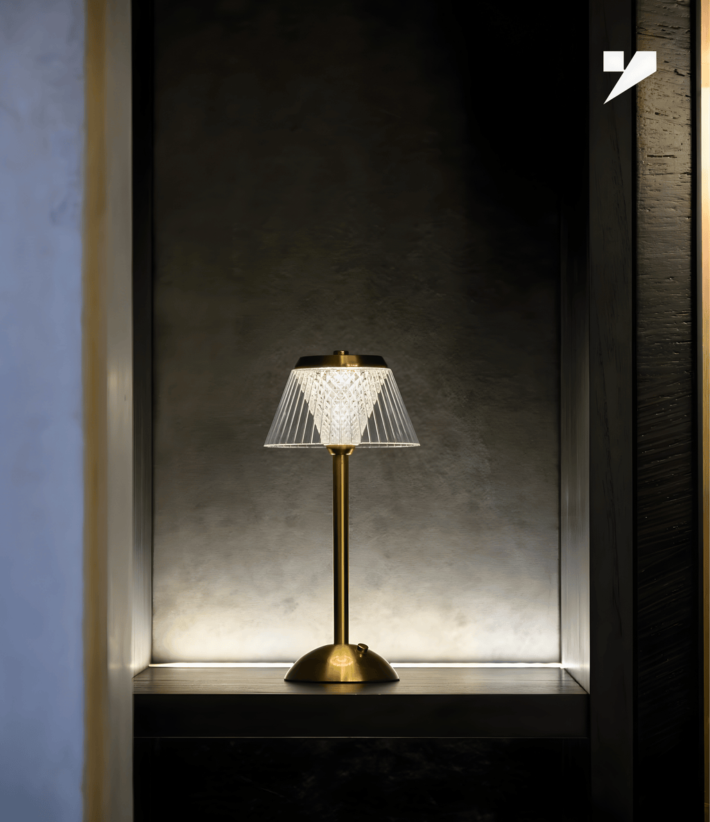 Luxury Golden Crystal Touch Lamp – Rechargeable Cordless Table Lamp